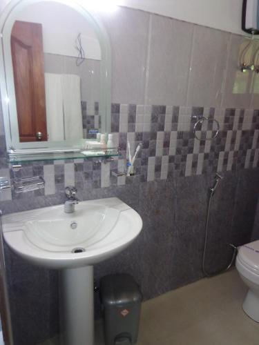 Thilina Hotel