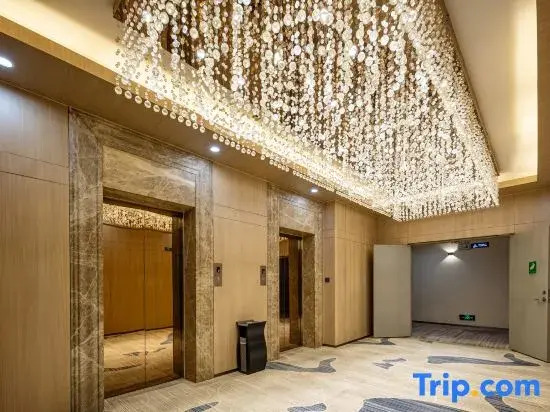 Rezen Hotel Kun Ming (Yunda West Road)