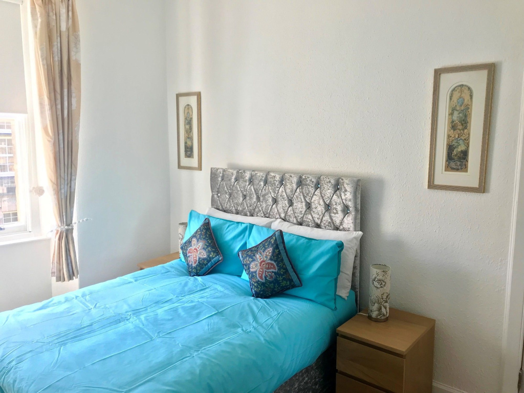 233 Leith Apartment