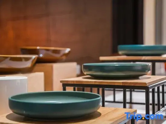 Meiyue Hotel (Beijing Chaoyang High-Speed Railway Station Chaoyang Joy City Branch)