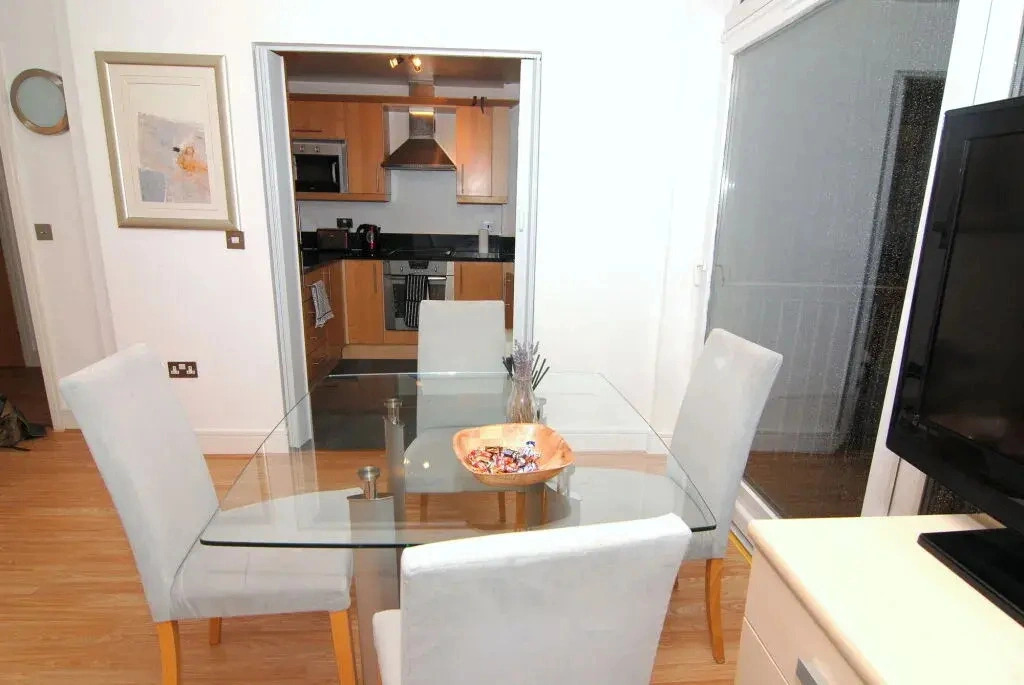 Apartment Wharf – South Quay