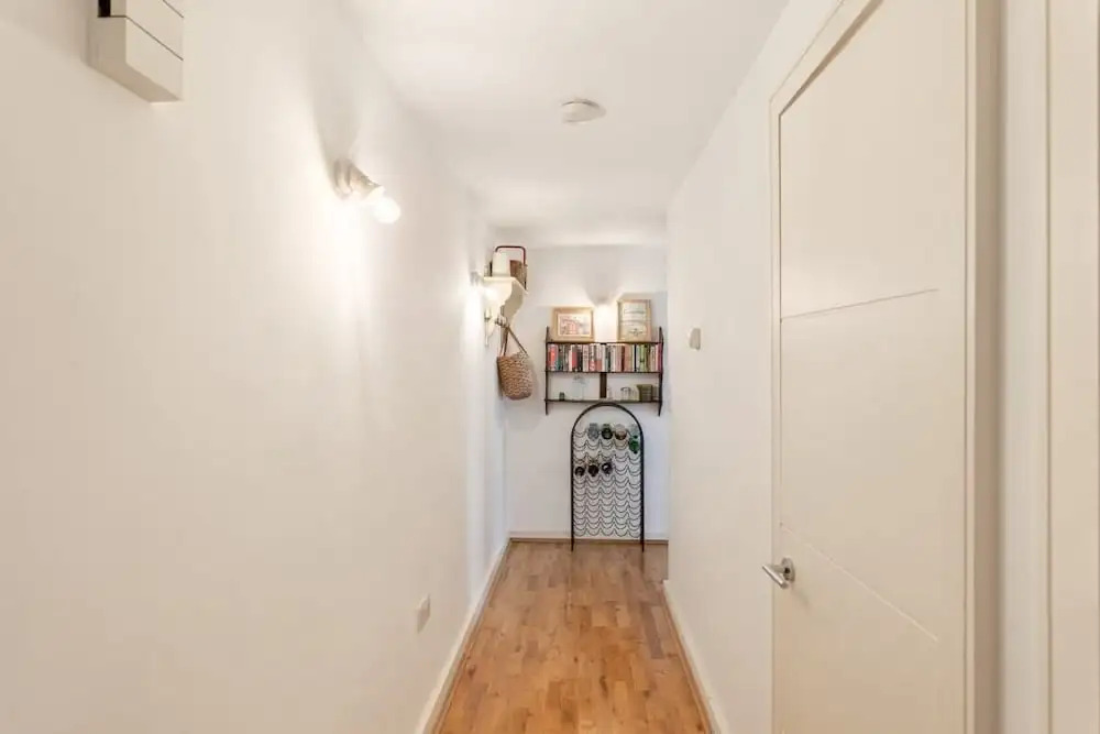 Amazing 2 Bed Apt W/balcony nr Stoke Newington