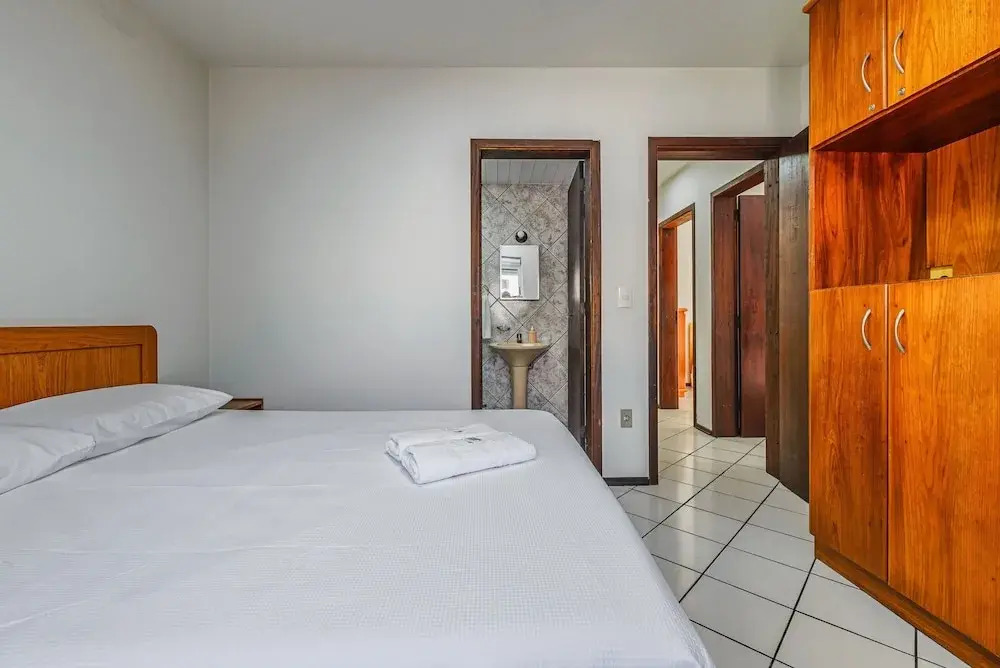 Apt w/ Balcony 250m Mariscal Beach Cra304