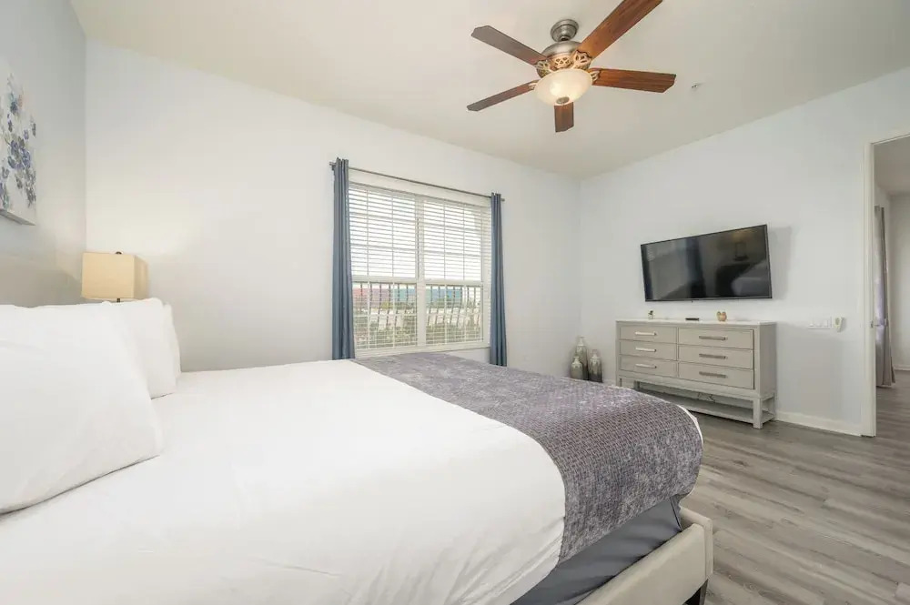 Stunning Vacation Condo - Vista Cay Resort - 2016