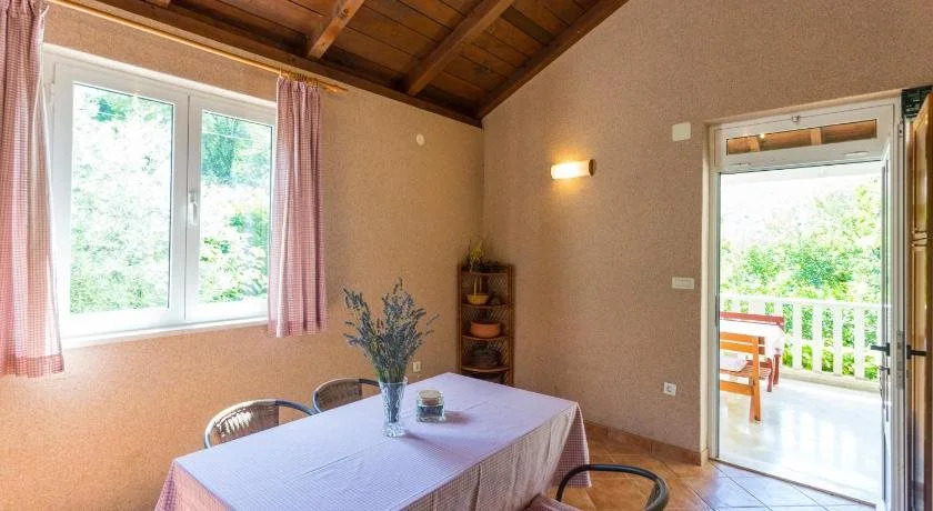 Guesthouse Zeko Rozat