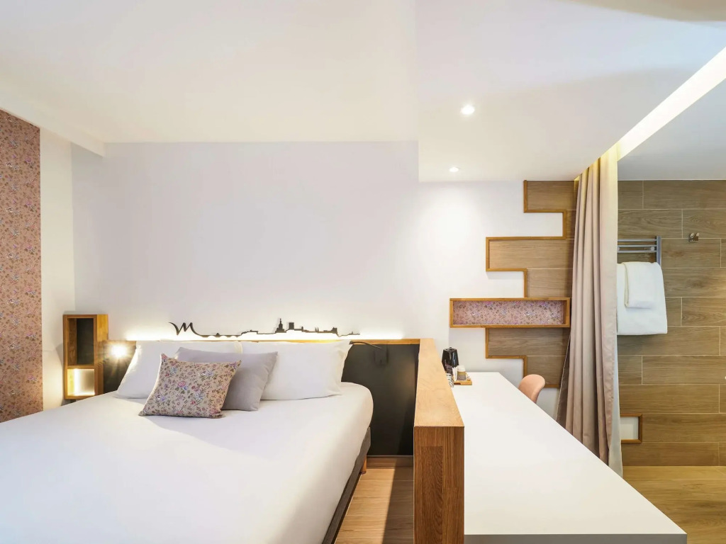 Mercure Avignon TGV Hotel & Spa