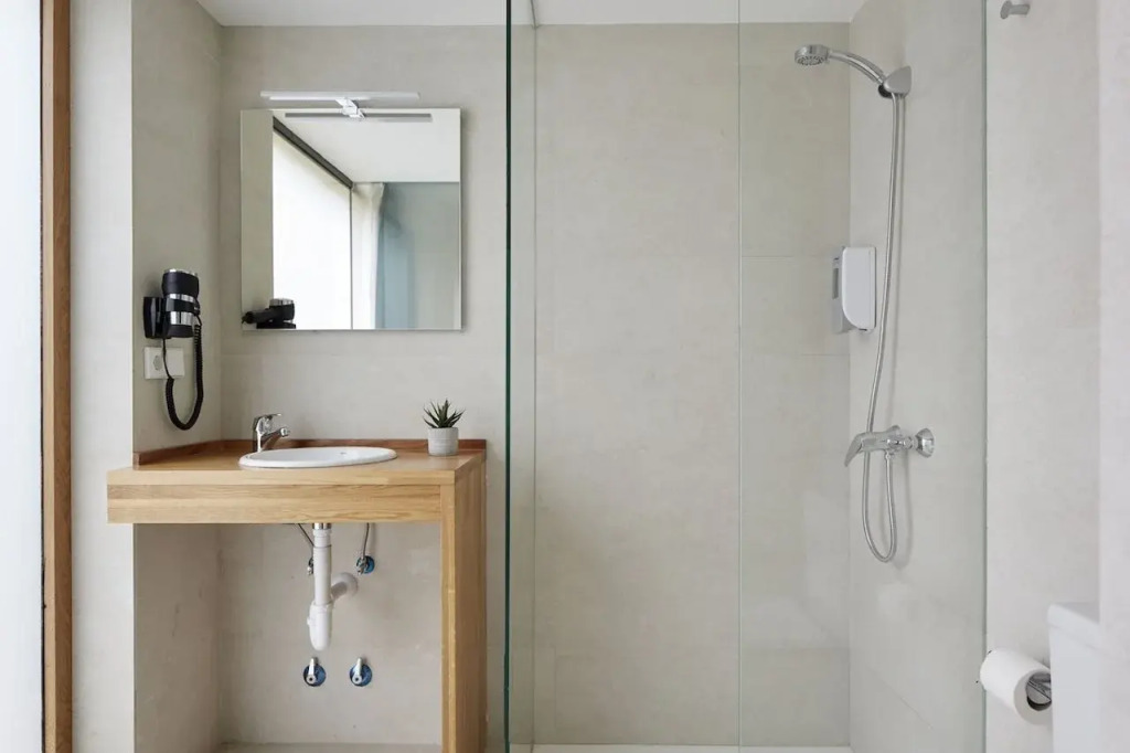 IRAIPE Estella Rooms Auto Check-in