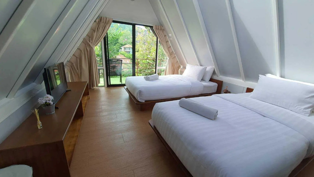 Thongsathit Hill Resort Khao Yai
