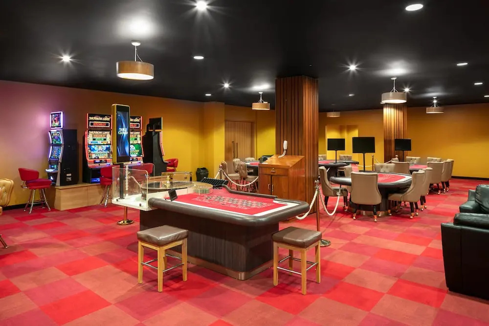 Coral Sea Resort & Casino