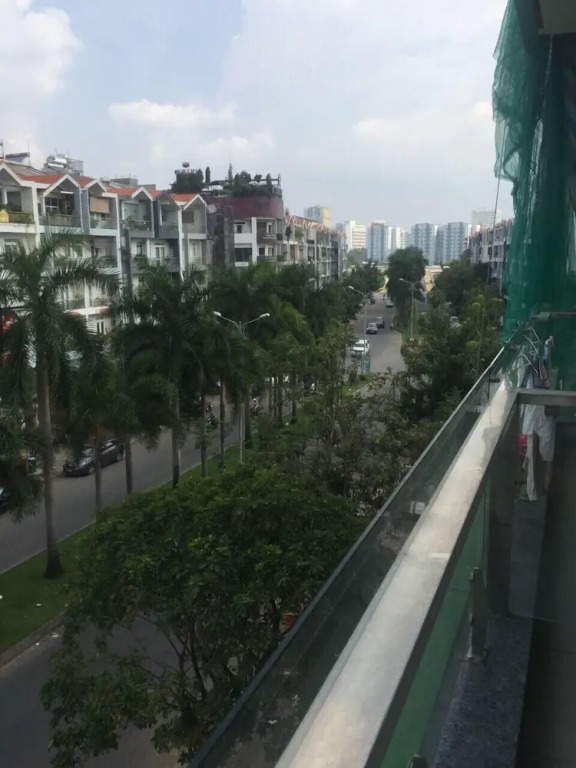 Khong Home