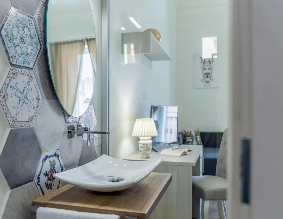 Kèramos Luxury Rooms