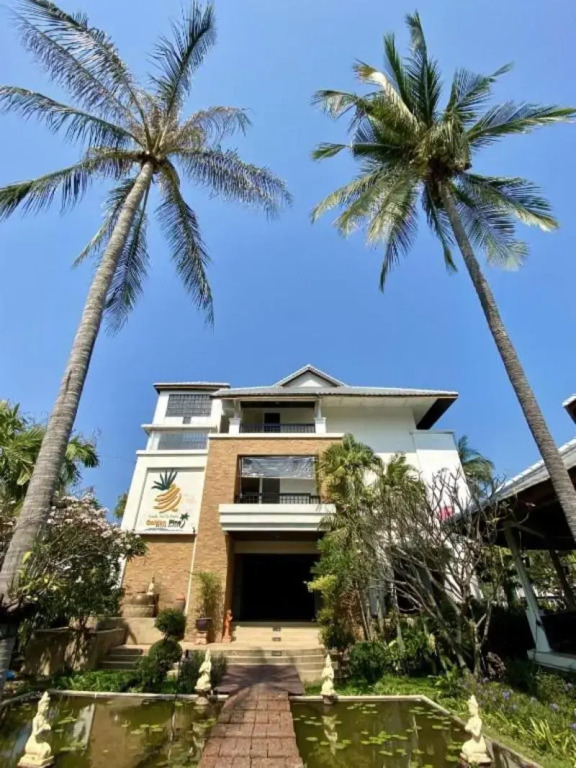 Golden Pine Beach Resort