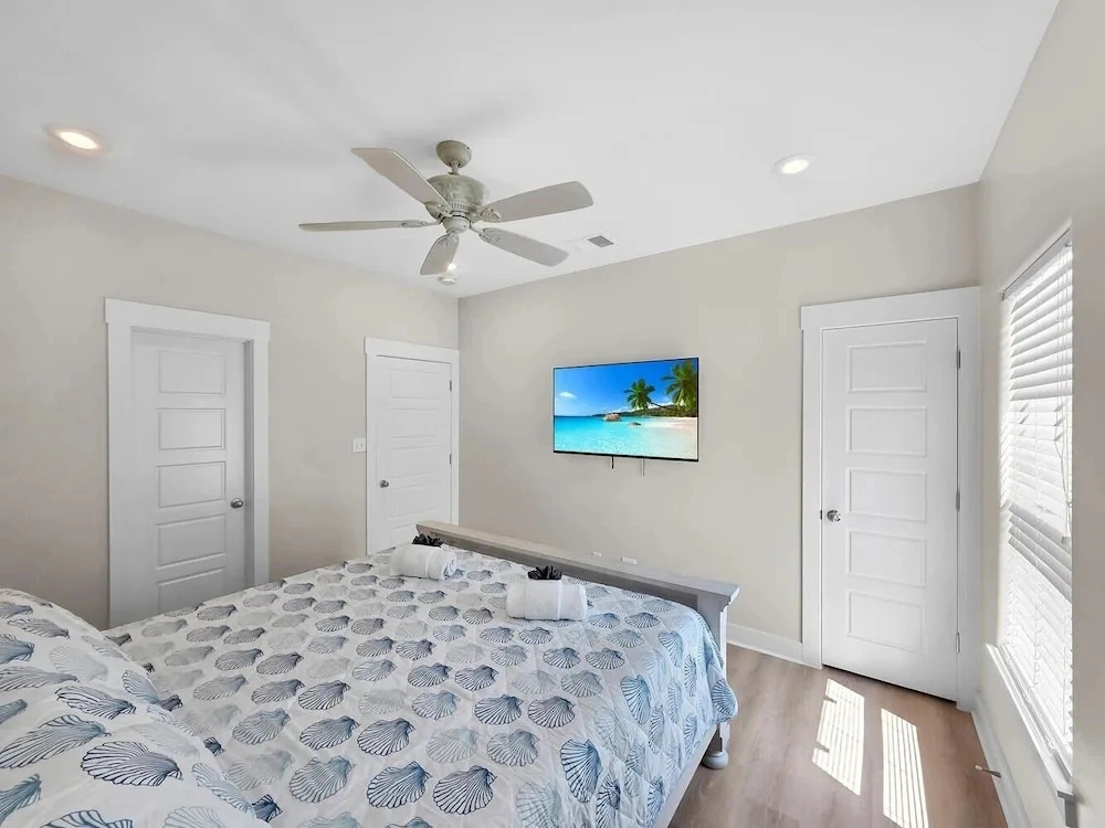 Blue Anchor 5 Bedroom Home