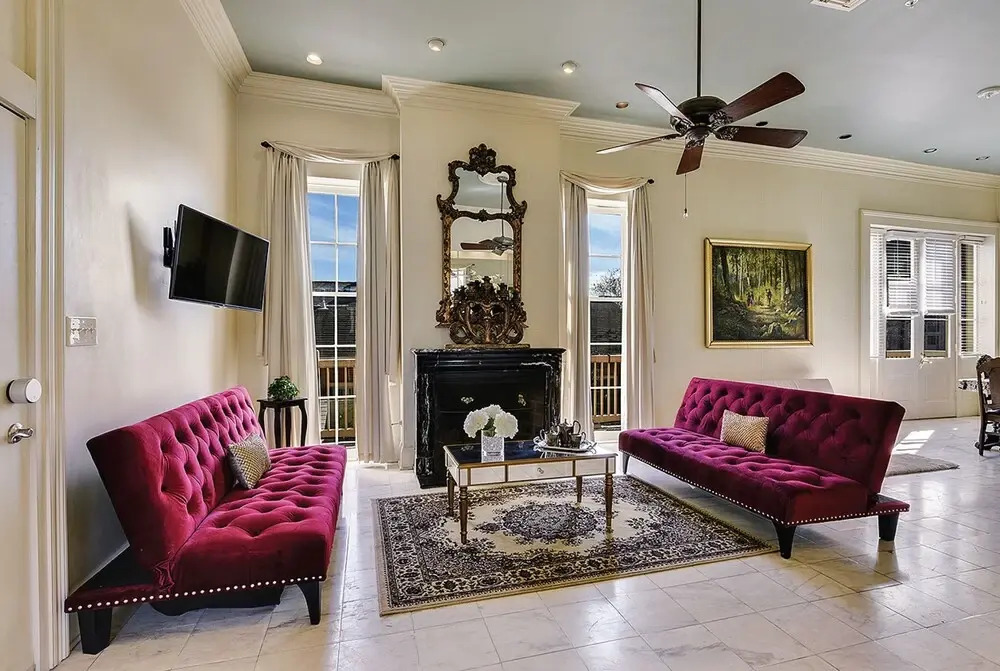 N Rampart Apartments - Lux 3BD 2BA French Quarter w Courtyard
