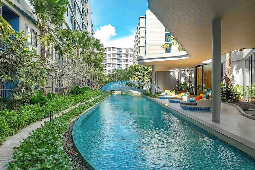 C213 D condo Reef B240