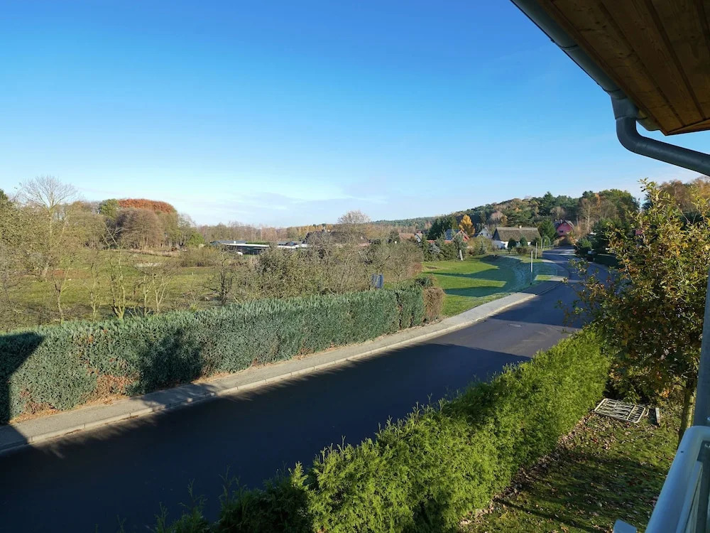 A Modern Furnished Holiday Home in a Lovely Area