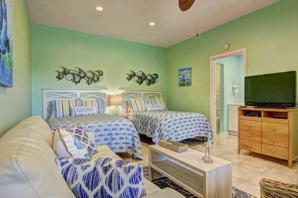Sweet Escape - 1 Br Condo