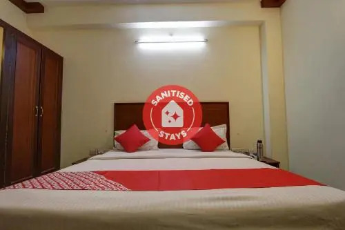 Hotel SR Residency by OYO Rooms