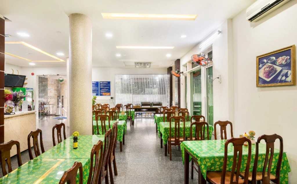 Mimosa Hotel