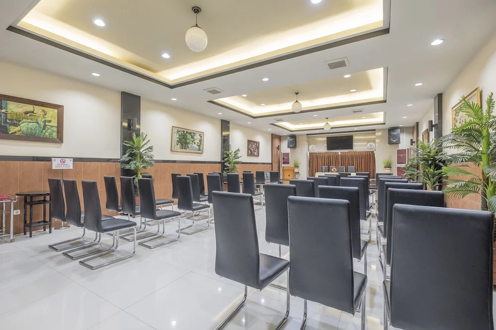 OYO 1090 Hotel Anging Mammiri Makassar