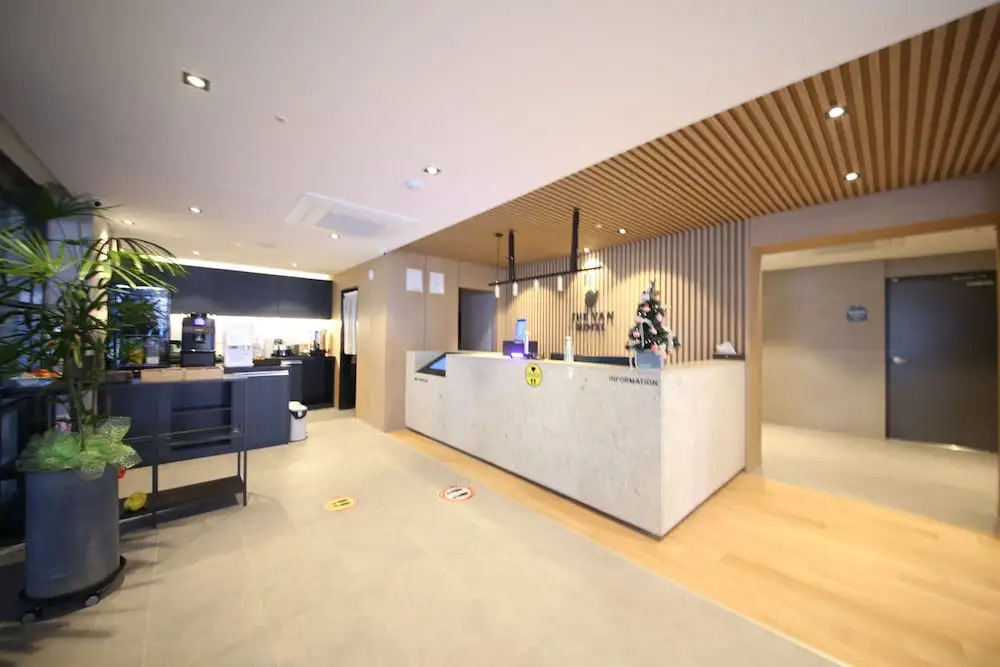 Busan Sasang The Van Hotel