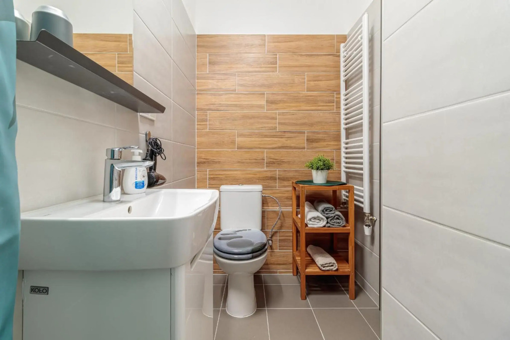 JonasHouse studios - Great Location near Bratislava City Center- personal or self check-in