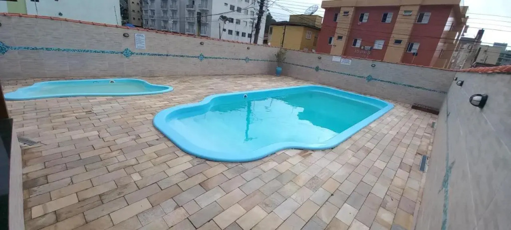 Apto a 600 metros da Praia Grande em Ubatuba SP
