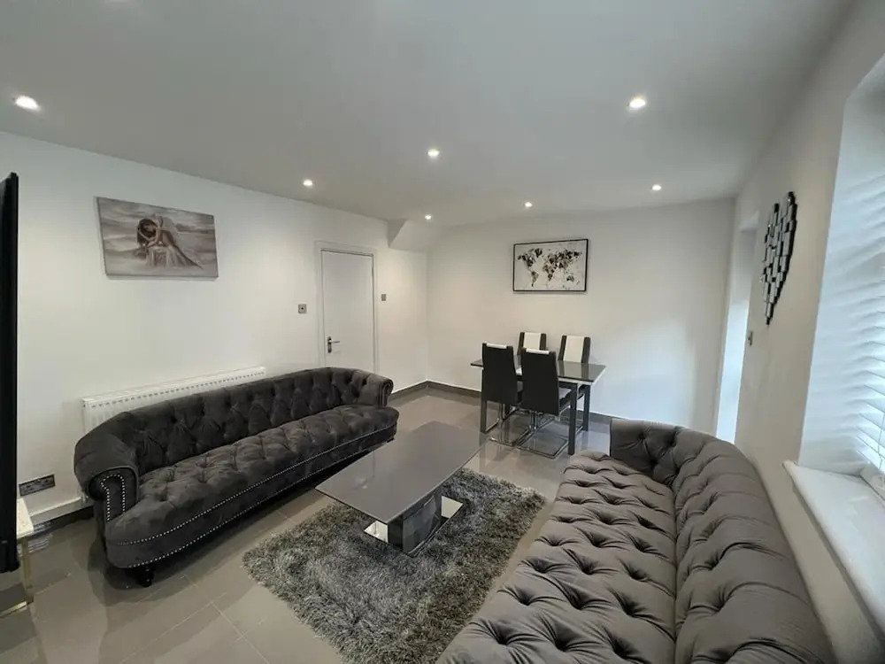 Modern Executive 2-bed Apartment in London