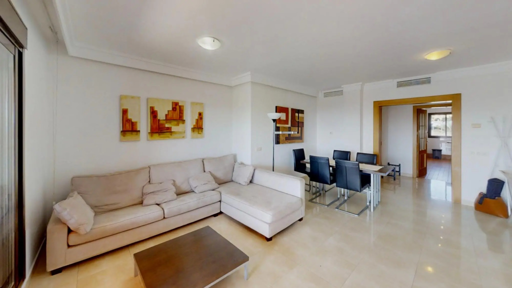 29736 - Beachside Apartment