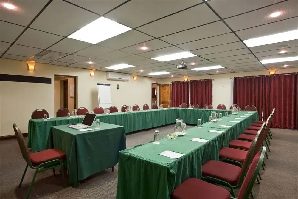The Villas Luxury Suite Hotel & Conference Centre