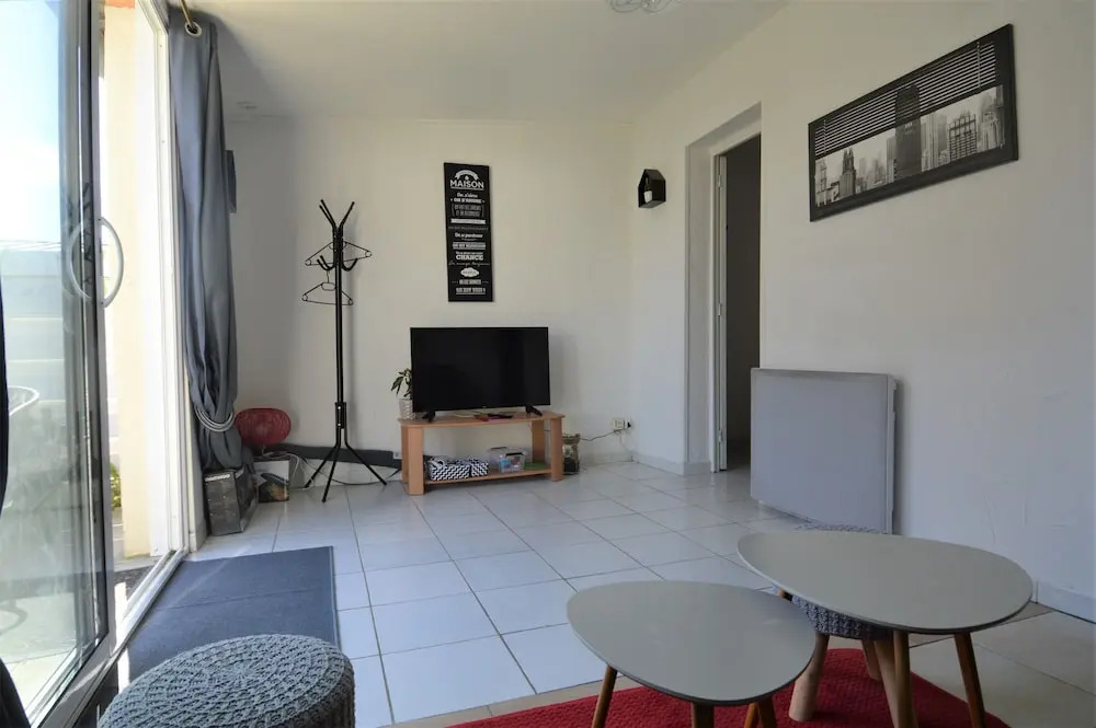 Maisonnette avec terrasse à 50m de la plage - Ménage renforcé