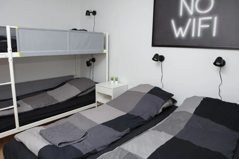 Mørk Apartments