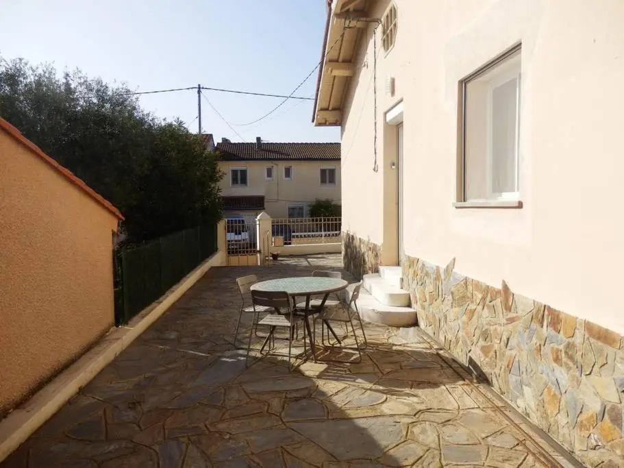 Jolie Villa 6 couchages secteur Calme / proche Montagnes - Plages - ESPAGNE