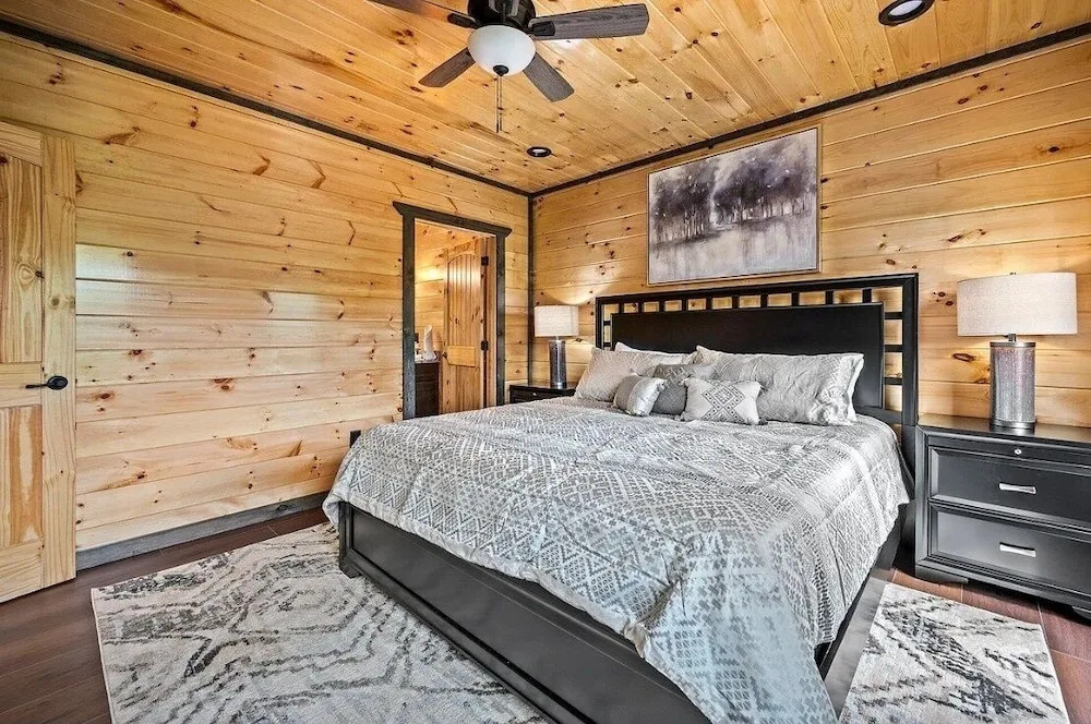Moonlight Ridge 2 Bedroom Cabin