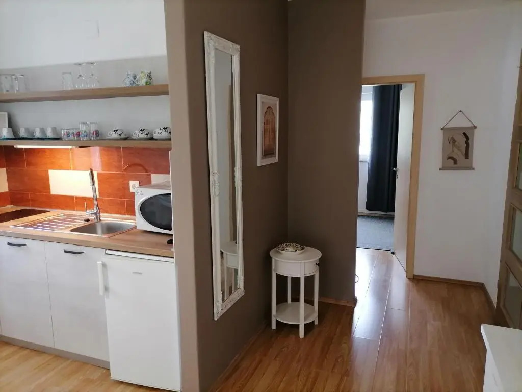 Apartments Dora Bibinje, 30m from the sea