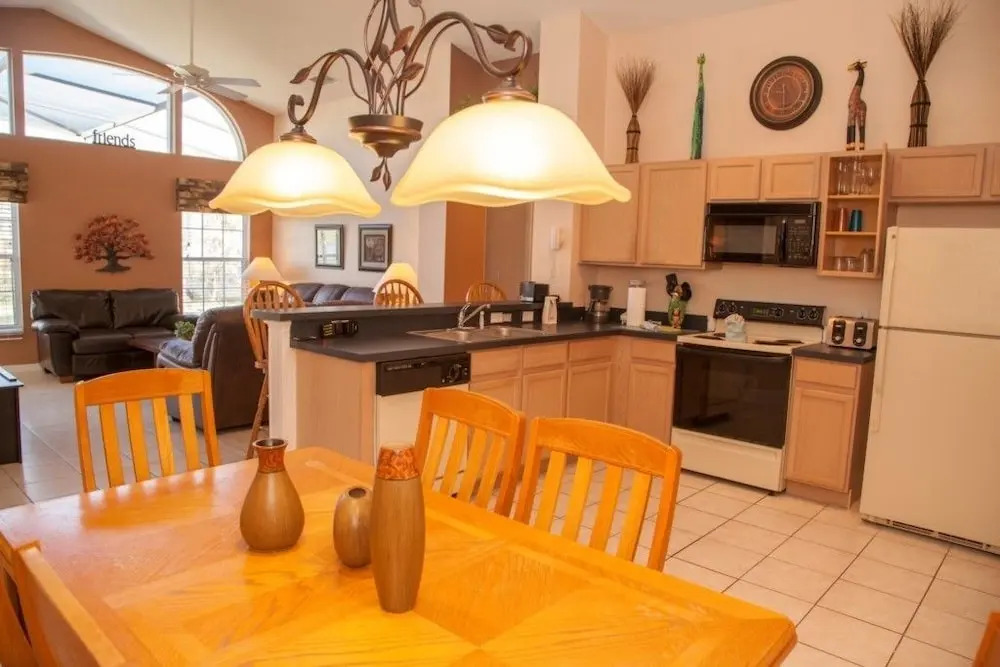 Ly53786 - Rolling Hills Estates - 4 Bed 3 Baths Villa