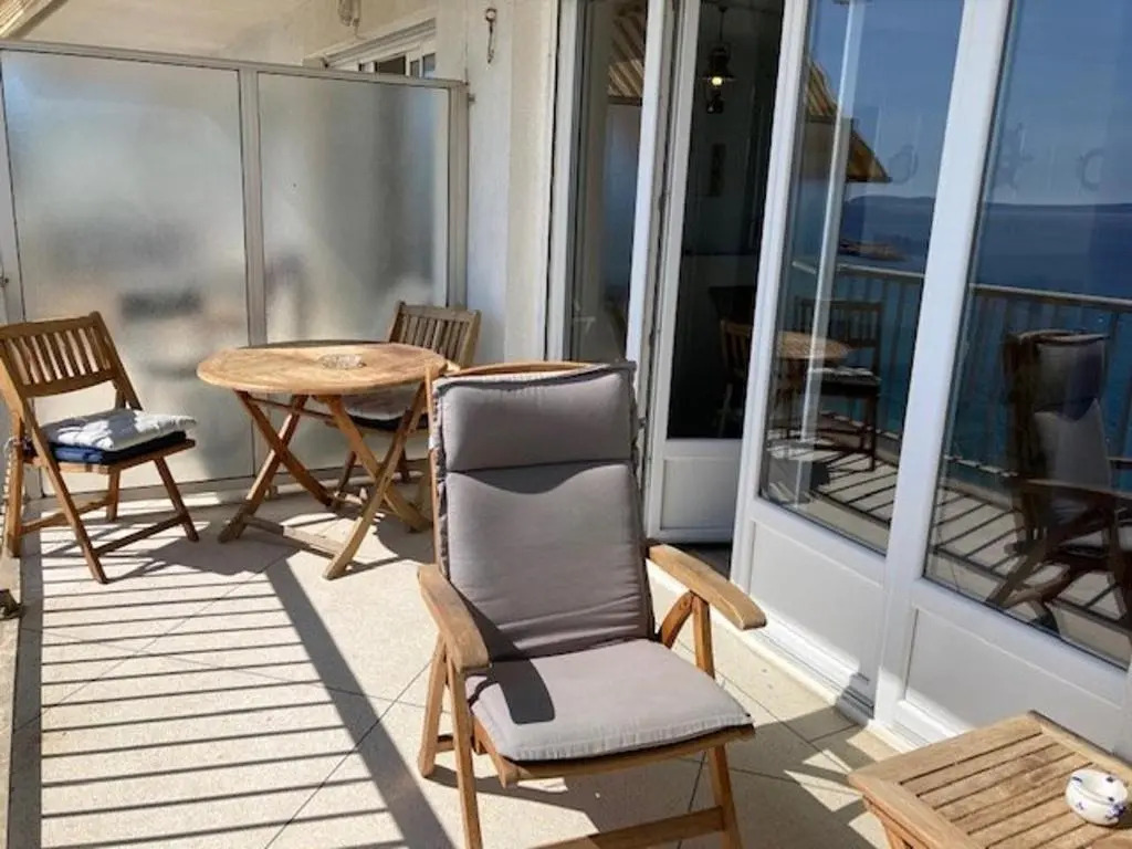 Appartement Le Lavandou, 2 pièces, 4 personnes - FR-1-308-82