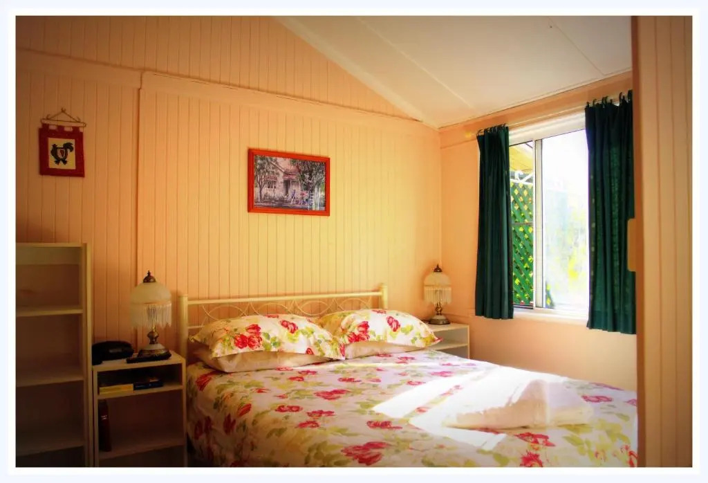 Coral Lodge Bed and Breakfast Inn