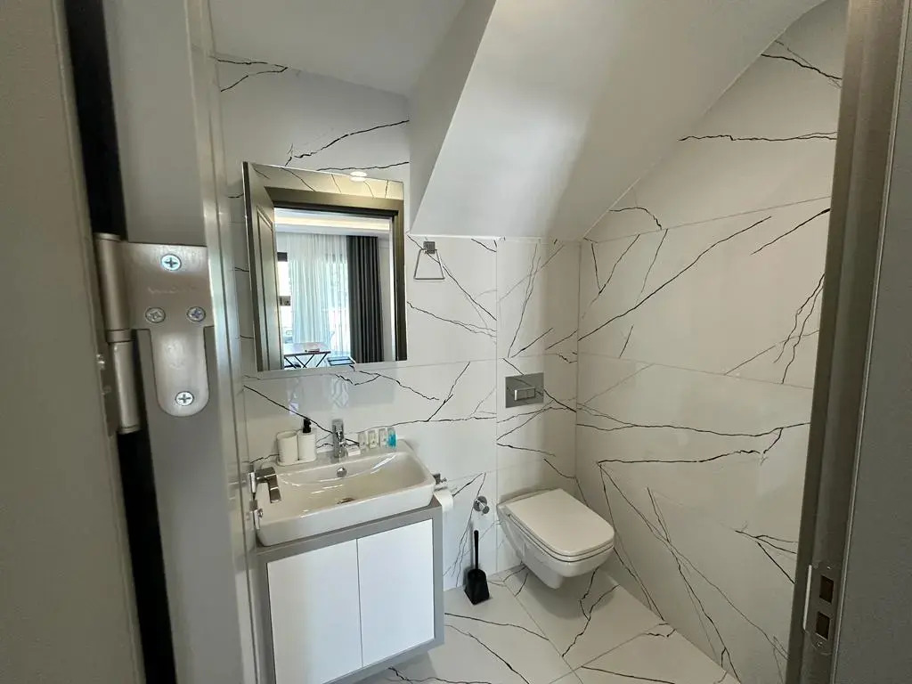 Artan Suites Apart Hotel
