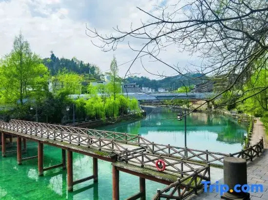 Fengyu Yasu · free 180° Tuojiang View | Unattended Vacation Boutique Stay