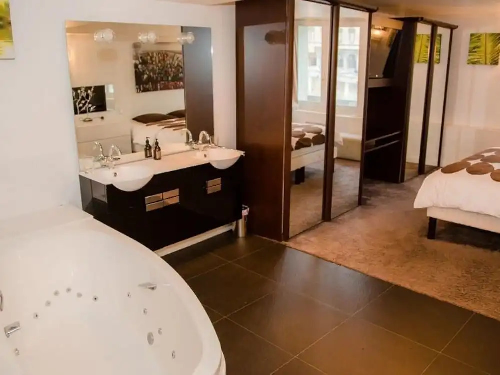 Le Notre Dame - Duplex with Amazing View