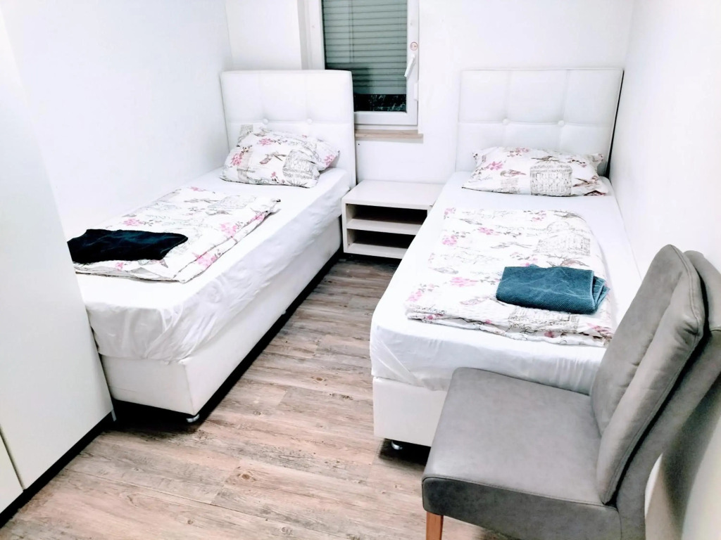 FMI,Apartment One stop to Frankfurt Airport