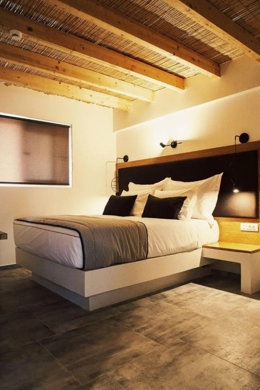Aliv stone suites & spa