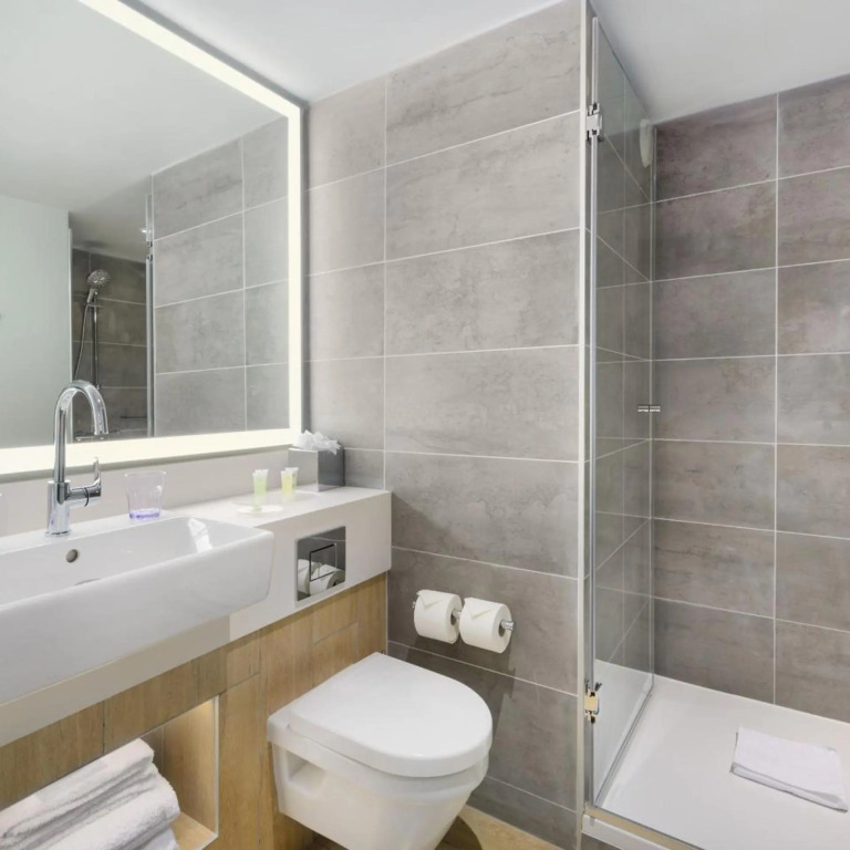 Courtyard by Marriott Paris Charles de Gaulle Central Airport