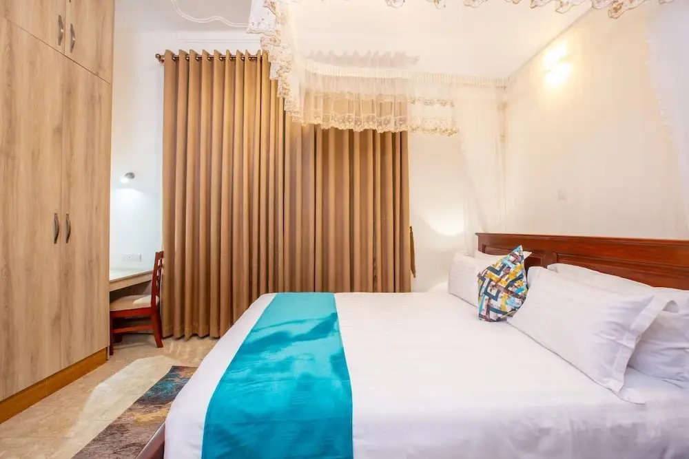 Caran Apartments