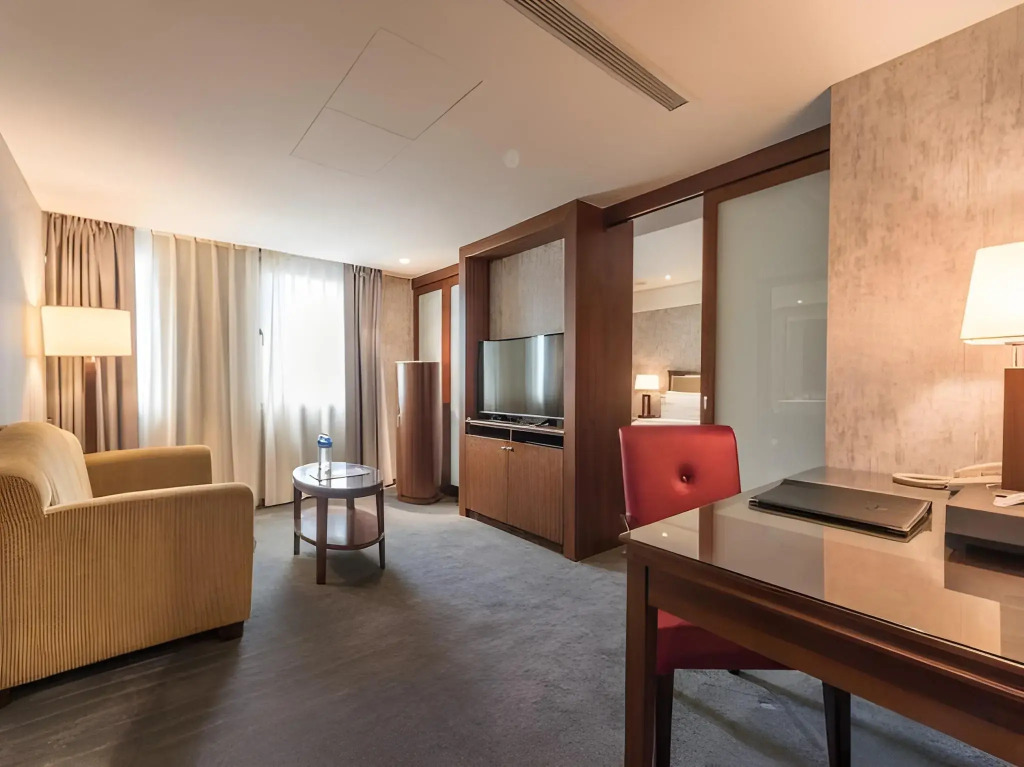 Royal Biz Taipei Hotel