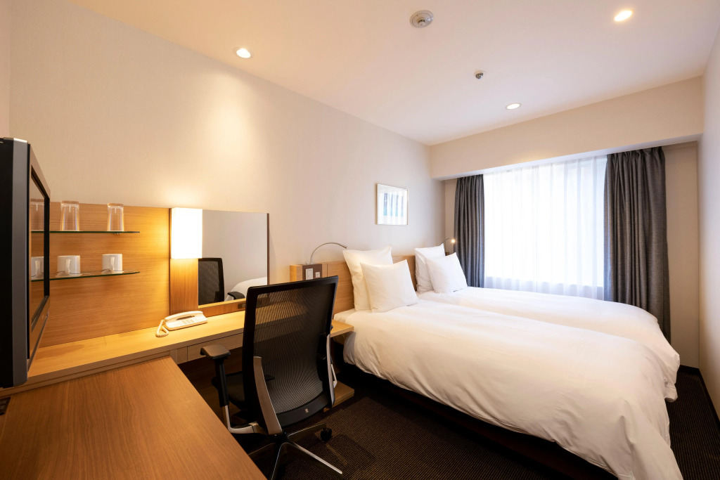 Отель ANA Crowne Plaza Hiroshima, an IHG Hotel