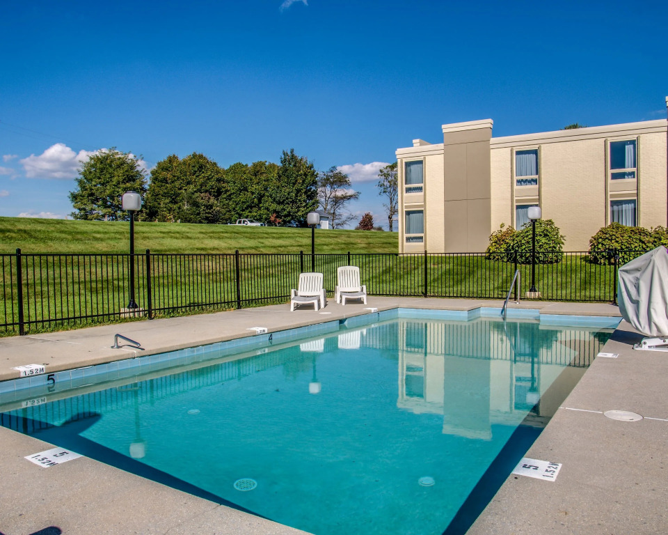Comfort Suites Wytheville near Conference Center
