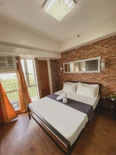 Pearljohn's Place
