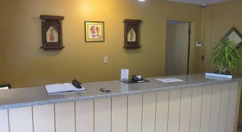 Red Carpet Inn Ilion